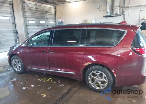 2021 Chrysler Pacifica Hybrid Limited z USA, uszkodzony, nr VIN 2C4RC1S72MR517617